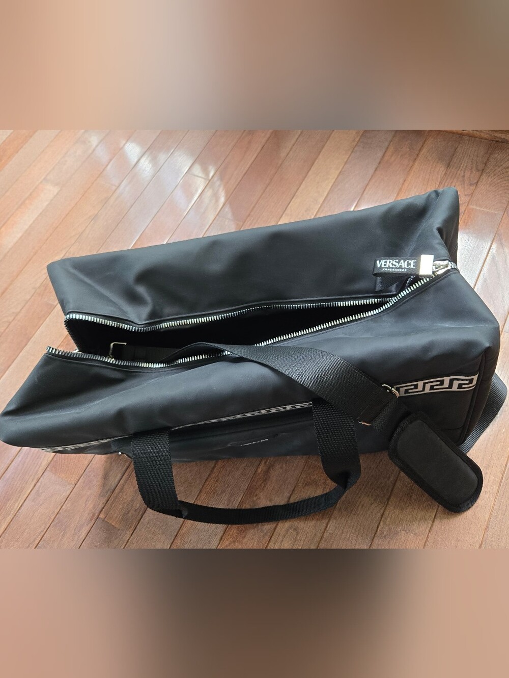 VERSACE duffel Bag - Picture 2 of 3